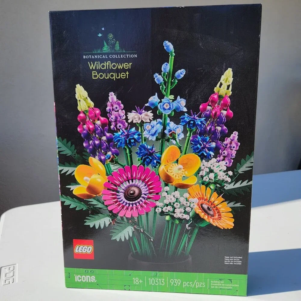 LEGO 10313 Botanicals Artificial Wildflower Bouquet Fake Flowers Building Set To